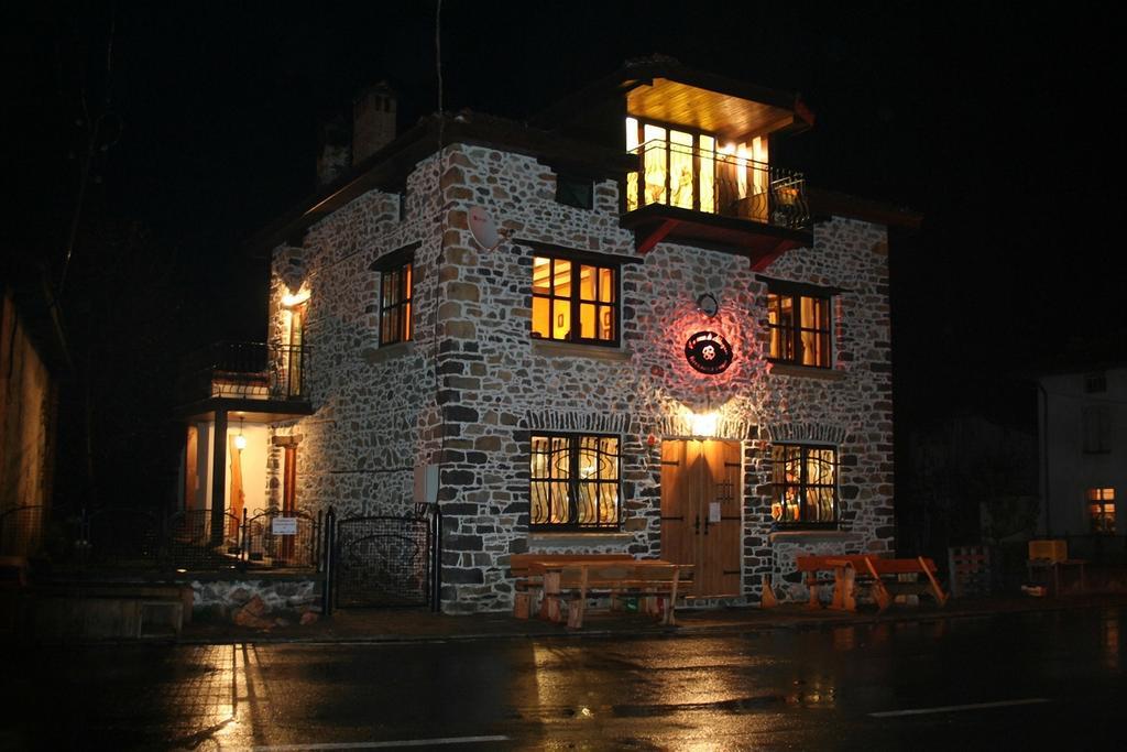 Guest House The Jolly House Arda  Exteriör bild